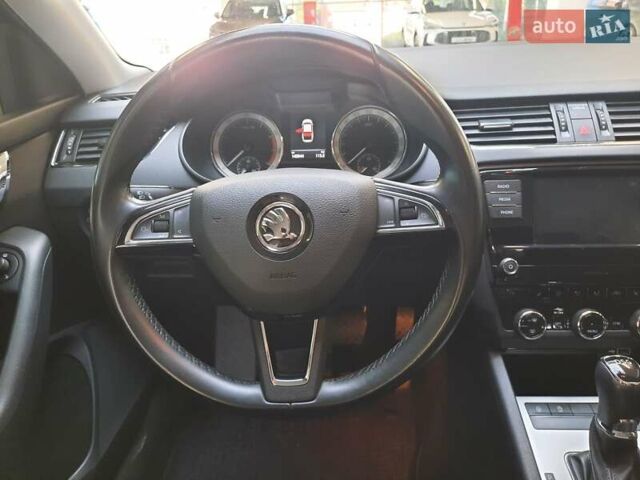 Синий Шкода Октавия, объемом двигателя 1.4 л и пробегом 140 тыс. км за 14599 $, фото 12 на Automoto.ua