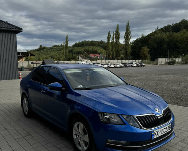 Синій Шкода Октавія, об'ємом двигуна 1.6 л та пробігом 258 тис. км за 12500 $, фото 5 на Automoto.ua