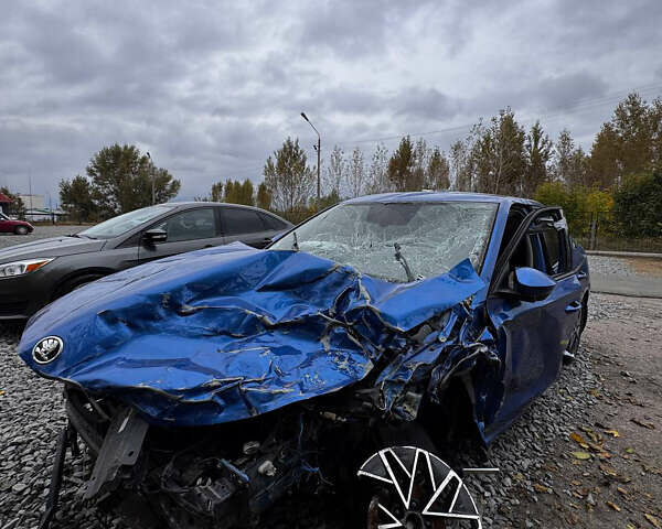 Синий Шкода Октавия, объемом двигателя 1.4 л и пробегом 75 тыс. км за 3999 $, фото 25 на Automoto.ua