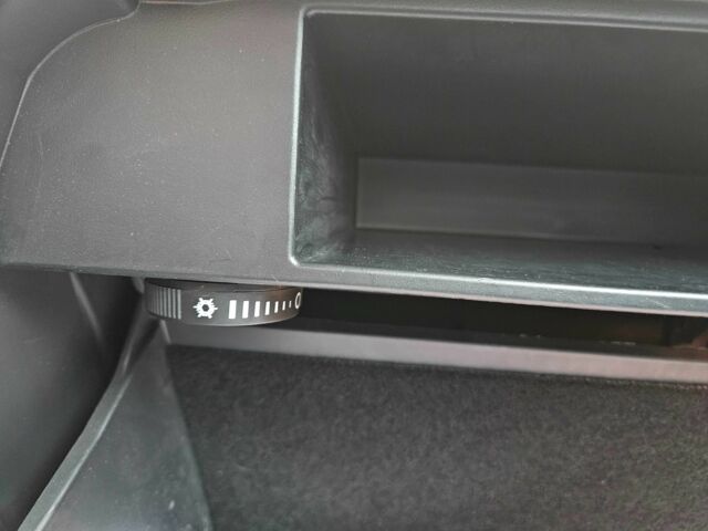 Синий Шкода Октавия, объемом двигателя 1.4 л и пробегом 161 тыс. км за 14200 $, фото 14 на Automoto.ua