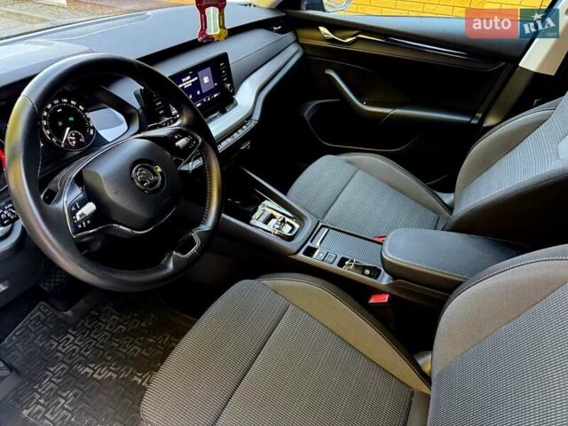 Синий Шкода Октавия, объемом двигателя 1.4 л и пробегом 160 тыс. км за 18600 $, фото 31 на Automoto.ua