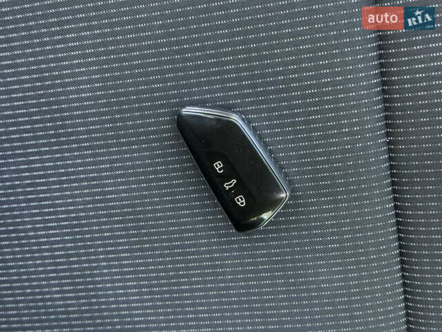 Синий Шкода Октавия, объемом двигателя 1.4 л и пробегом 99 тыс. км за 19500 $, фото 25 на Automoto.ua