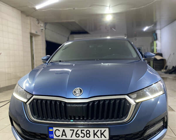 Синий Шкода Октавия, объемом двигателя 1.5 л и пробегом 290 тыс. км за 16700 $, фото 4 на Automoto.ua