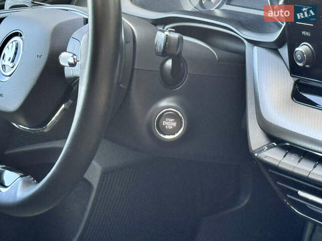 Синий Шкода Октавия, объемом двигателя 1.4 л и пробегом 99 тыс. км за 19500 $, фото 19 на Automoto.ua