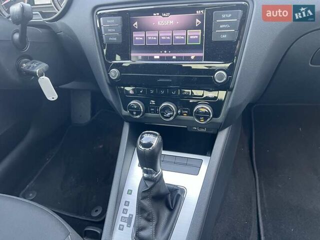 Синій Шкода Октавія, об'ємом двигуна 1.4 л та пробігом 70 тис. км за 15591 $, фото 23 на Automoto.ua