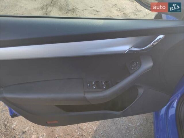 Шкода Октавия 2020 в Киеве на Automoto.ua Синий Шкода Октавия, объемом двигателя 1.6 л и пробегом 181 тыс. км за 15000 $, фото 12 на Automoto.ua
