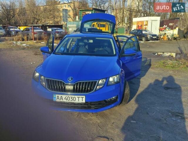 Шкода Октавия 2020 в Киеве на Automoto.ua Синий Шкода Октавия, объемом двигателя 1.6 л и пробегом 181 тыс. км за 15000 $, фото 3 на Automoto.ua