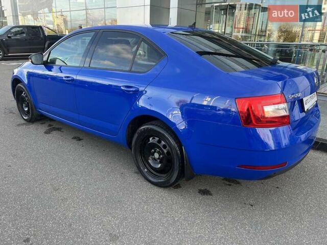 Синій Шкода Октавія, об'ємом двигуна 1.4 л та пробігом 70 тис. км за 15591 $, фото 4 на Automoto.ua