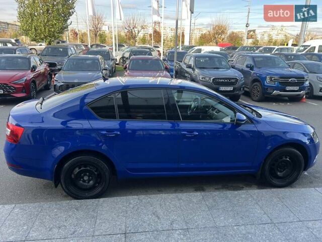 Синій Шкода Октавія, об'ємом двигуна 1.4 л та пробігом 70 тис. км за 15591 $, фото 7 на Automoto.ua