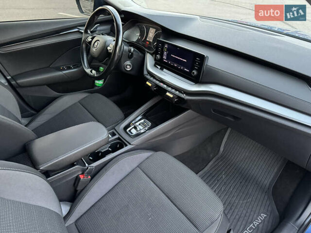 Синий Шкода Октавия, объемом двигателя 1.4 л и пробегом 121 тыс. км за 18900 $, фото 16 на Automoto.ua