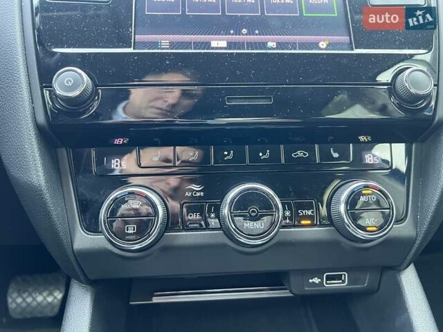 Синій Шкода Октавія, об'ємом двигуна 1.4 л та пробігом 70 тис. км за 15591 $, фото 27 на Automoto.ua