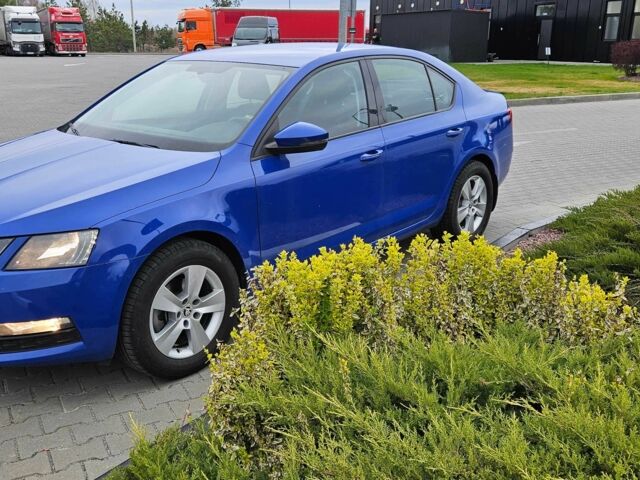 Синий Шкода Октавия, объемом двигателя 1.4 л и пробегом 161 тыс. км за 14200 $, фото 1 на Automoto.ua