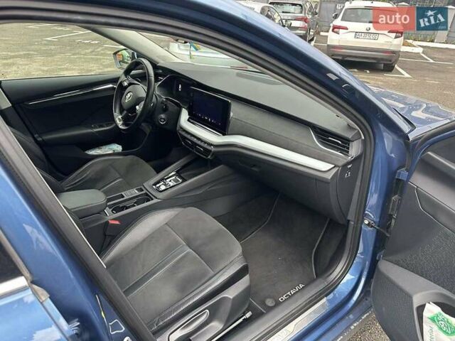 Синій Шкода Октавія, об'ємом двигуна 1.4 л та пробігом 42 тис. км за 25000 $, фото 10 на Automoto.ua