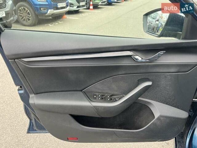 Синій Шкода Октавія, об'ємом двигуна 1.4 л та пробігом 93 тис. км за 19328 $, фото 13 на Automoto.ua