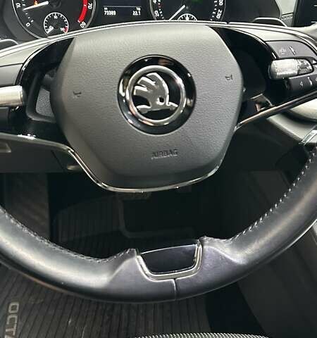 Синий Шкода Октавия, объемом двигателя 1.4 л и пробегом 73 тыс. км за 17999 $, фото 26 на Automoto.ua