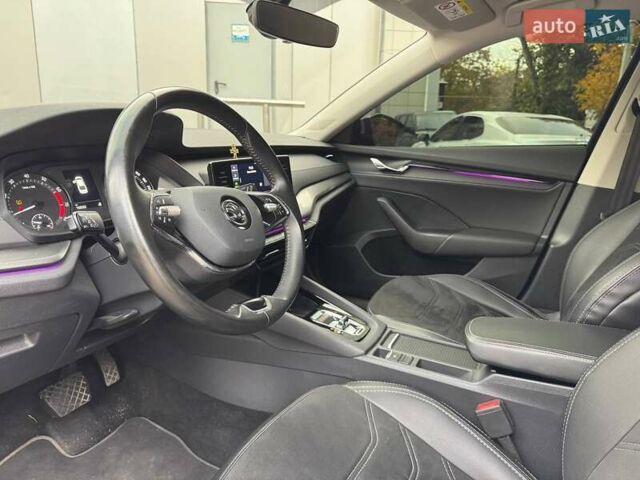 Шкода Октавія 2021 у Одесі на Automoto.ua Синій Шкода Октавія, об'ємом двигуна 1.4 л та пробігом 150 тис. км за 17900 $, фото 14 на Automoto.ua