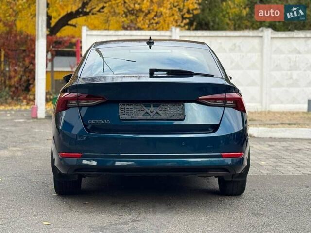 Шкода Октавія 2021 у Одесі на Automoto.ua Синій Шкода Октавія, об'ємом двигуна 1.4 л та пробігом 150 тис. км за 17900 $, фото 4 на Automoto.ua