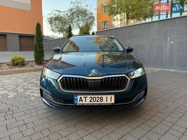 Синій Шкода Октавія, об'ємом двигуна 1.4 л та пробігом 22 тис. км за 24700 $, фото 1 на Automoto.ua