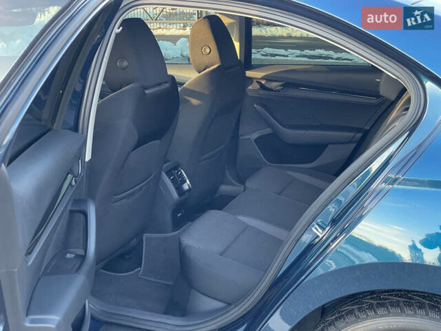 Синий Шкода Октавия, объемом двигателя 1.6 л и пробегом 45 тыс. км за 22500 $, фото 16 на Automoto.ua