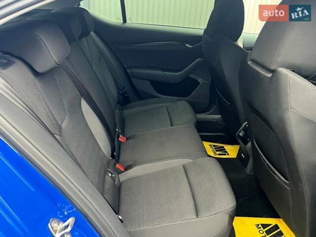 Синій Шкода Октавія, об'ємом двигуна 1.4 л та пробігом 95 тис. км за 18800 $, фото 61 на Automoto.ua