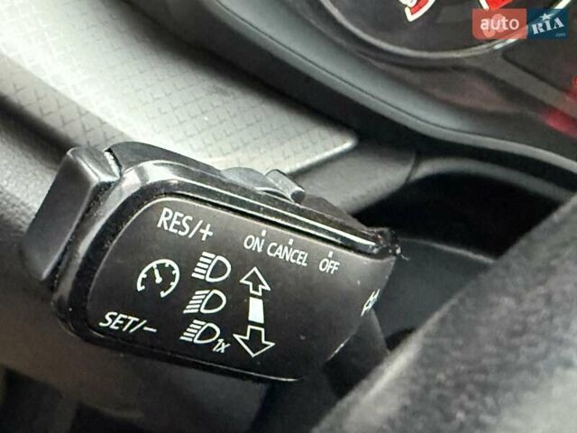 Синій Шкода Октавія, об'ємом двигуна 1.4 л та пробігом 80 тис. км за 21000 $, фото 34 на Automoto.ua