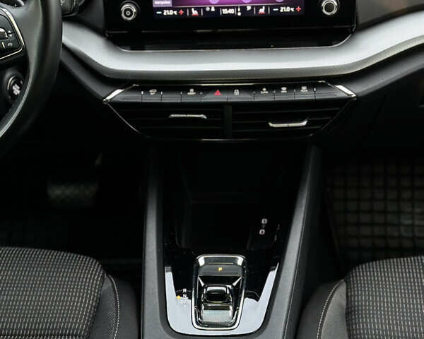 Синій Шкода Октавія, об'ємом двигуна 2 л та пробігом 253 тис. км за 19700 $, фото 46 на Automoto.ua