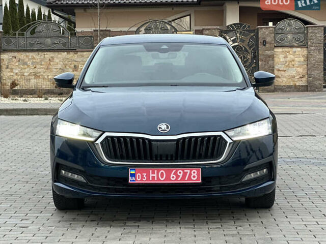 Синій Шкода Октавія, об'ємом двигуна 2 л та пробігом 253 тис. км за 19700 $, фото 1 на Automoto.ua