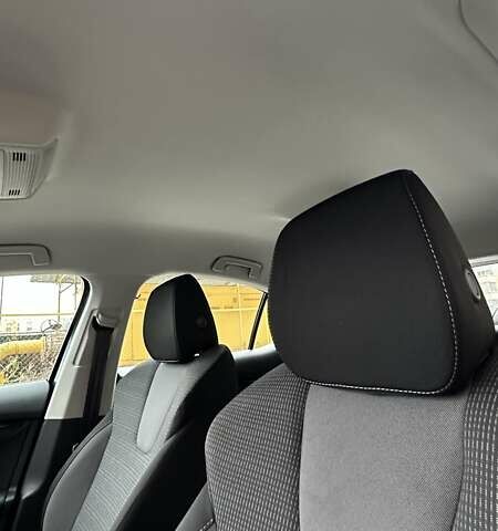 Синий Шкода Октавия, объемом двигателя 1.4 л и пробегом 73 тыс. км за 17999 $, фото 34 на Automoto.ua