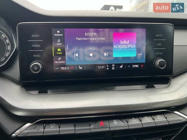 Синій Шкода Октавія, об'ємом двигуна 1.4 л та пробігом 93 тис. км за 19328 $, фото 29 на Automoto.ua