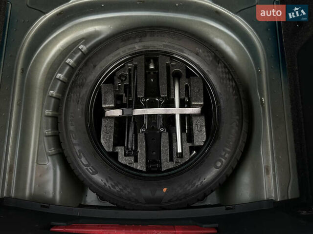 Синій Шкода Октавія, об'ємом двигуна 2 л та пробігом 253 тис. км за 18900 $, фото 31 на Automoto.ua