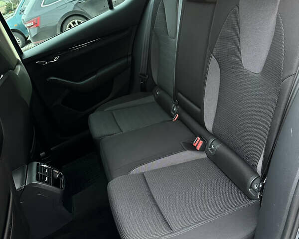 Синій Шкода Октавія, об'ємом двигуна 2 л та пробігом 253 тис. км за 19700 $, фото 42 на Automoto.ua