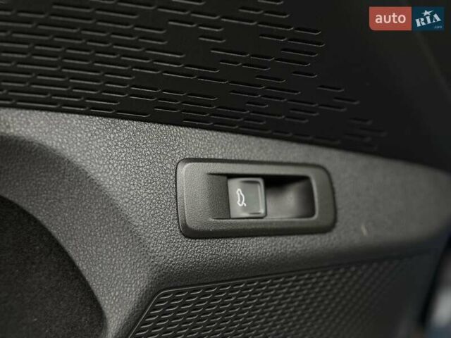 Синий Шкода Октавия, объемом двигателя 1.4 л и пробегом 64 тыс. км за 22900 $, фото 47 на Automoto.ua