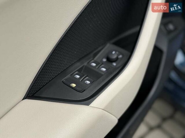 Синий Шкода Октавия, объемом двигателя 1.4 л и пробегом 64 тыс. км за 22900 $, фото 48 на Automoto.ua