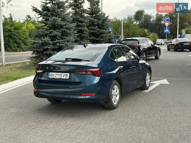 Синий Шкода Октавия, объемом двигателя 1.4 л и пробегом 11 тыс. км за 24000 $, фото 4 на Automoto.ua