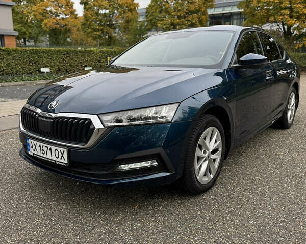 Синій Шкода Октавія, об'ємом двигуна 1.4 л та пробігом 40 тис. км за 24533 $, фото 6 на Automoto.ua