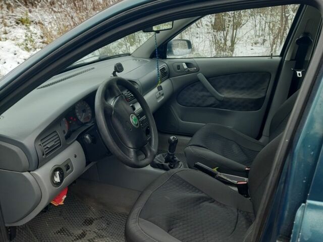 Зеленый Шкода Октавия, объемом двигателя 1.8 л и пробегом 360 тыс. км за 2400 $, фото 7 на Automoto.ua