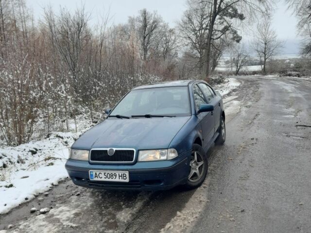 Зеленый Шкода Октавия, объемом двигателя 1.8 л и пробегом 360 тыс. км за 2400 $, фото 1 на Automoto.ua