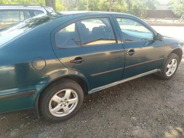 Шкода Октавия 1999 в Добровеличковке на Automoto.ua Зеленый Шкода Октавия, объемом двигателя 1.6 л и пробегом 330 тыс. км за 3500 $, фото 1 на Automoto.ua