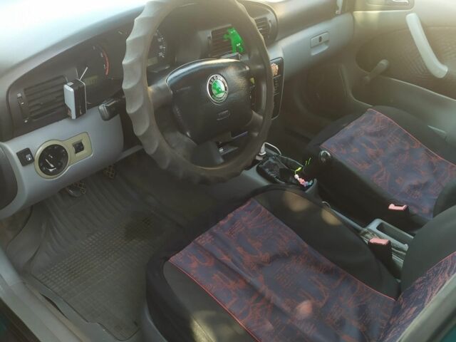 Шкода Октавия 1999 в Добровеличковке на Automoto.ua Зеленый Шкода Октавия, объемом двигателя 1.6 л и пробегом 330 тыс. км за 3500 $, фото 3 на Automoto.ua