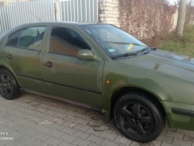 Зеленый Шкода Октавия, объемом двигателя 0 л и пробегом 200 тыс. км за 1500 $, фото 2 на Automoto.ua