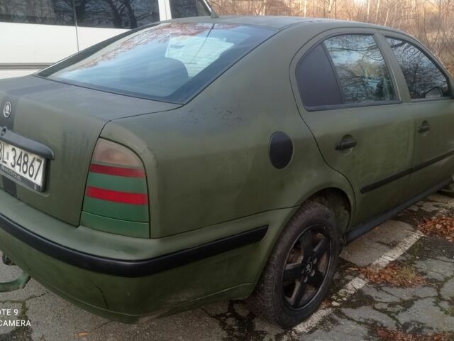 Зеленый Шкода Октавия, объемом двигателя 1.9 л и пробегом 200 тыс. км за 1500 $, фото 4 на Automoto.ua