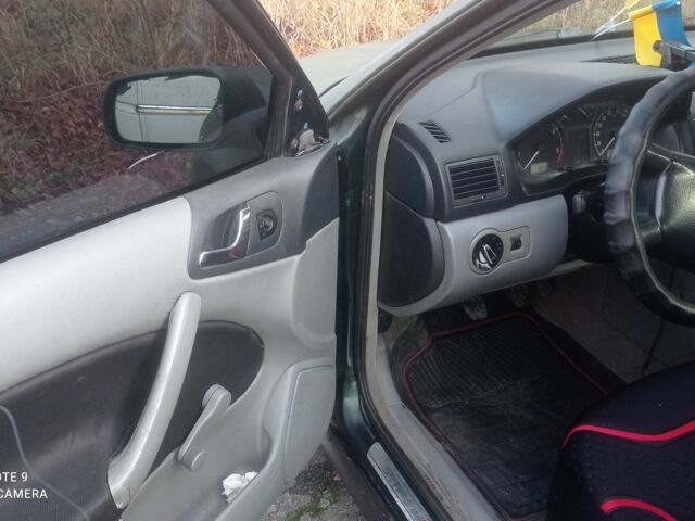 Зеленый Шкода Октавия, объемом двигателя 1.9 л и пробегом 200 тыс. км за 1500 $, фото 2 на Automoto.ua