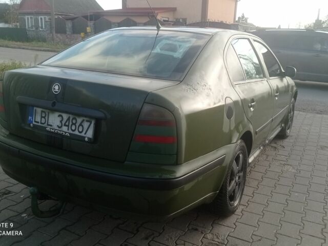 Зеленый Шкода Октавия, объемом двигателя 0 л и пробегом 200 тыс. км за 1500 $, фото 6 на Automoto.ua