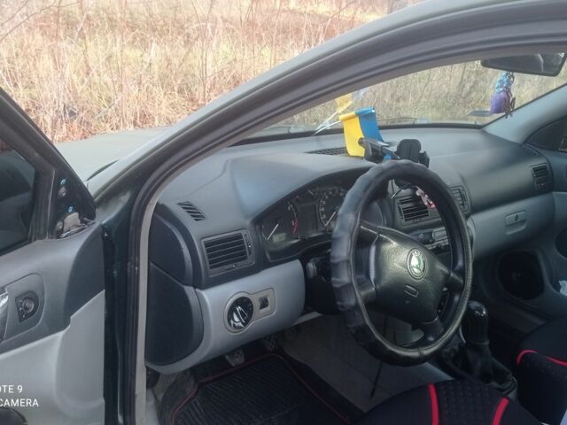 Зеленый Шкода Октавия, объемом двигателя 1.9 л и пробегом 200 тыс. км за 1500 $, фото 1 на Automoto.ua