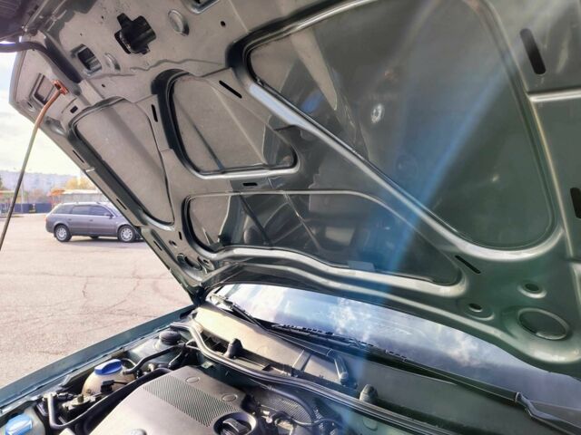 Зеленый Шкода Октавия, объемом двигателя 1.6 л и пробегом 207 тыс. км за 4300 $, фото 17 на Automoto.ua