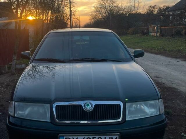 Зеленый Шкода Октавия, объемом двигателя 1.8 л и пробегом 325 тыс. км за 4200 $, фото 7 на Automoto.ua