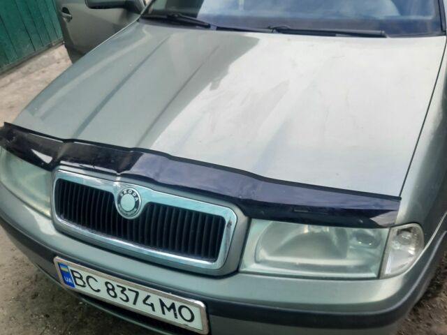 Зеленый Шкода Октавия, объемом двигателя 1.8 л и пробегом 300 тыс. км за 3700 $, фото 3 на Automoto.ua