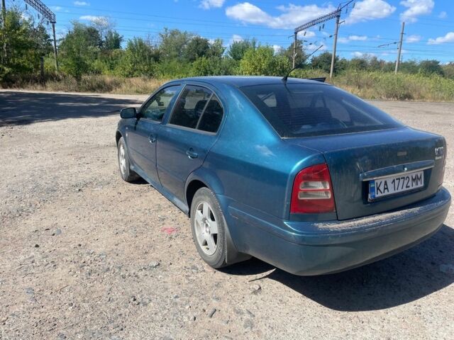 Зелений Шкода Октавія, об'ємом двигуна 1.6 л та пробігом 720 тис. км за 3500 $, фото 1 на Automoto.ua