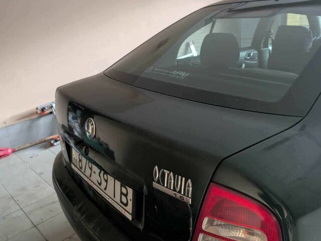 Зелений Шкода Октавія, об'ємом двигуна 1.6 л та пробігом 170 тис. км за 4200 $, фото 2 на Automoto.ua
