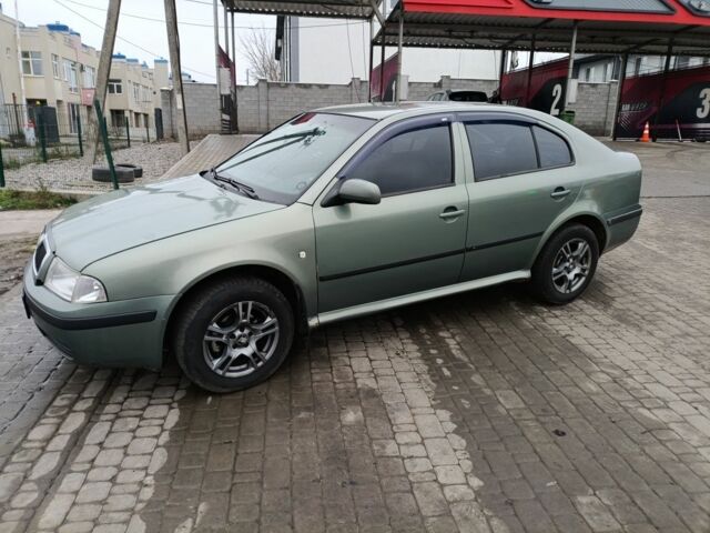 Зеленый Шкода Октавия, объемом двигателя 1.8 л и пробегом 400 тыс. км за 4500 $, фото 14 на Automoto.ua